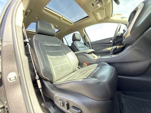 Used 2018 GMC Acadia Denali w/ Technology Package image 26