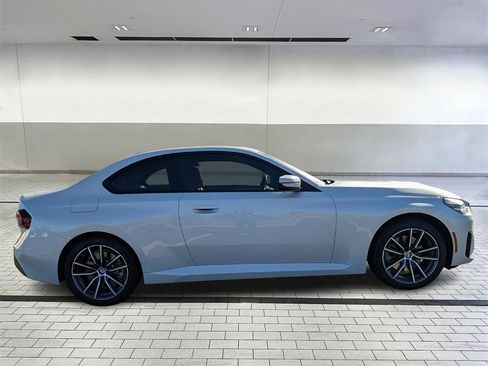 Used 2024 BMW 230i xDrive Coupe w/ Convenience Package image 6