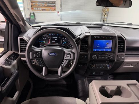 Used 2022 Ford F250 XL w/ STX Appearance Package AWD/4WD image 25