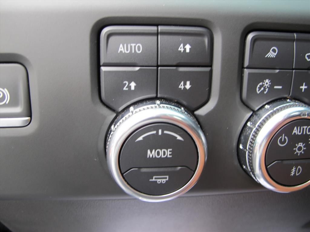 Used 2024 GMC Sierra 1500 Denali Ultimate AWD/4WD image 13