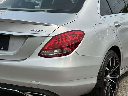 Used 2018 Mercedes-Benz C 300 4MATIC Sedan image 11