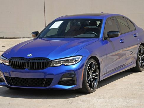 Used 2021 BMW 330i Sedan w/ M Sport Package RWD image 49