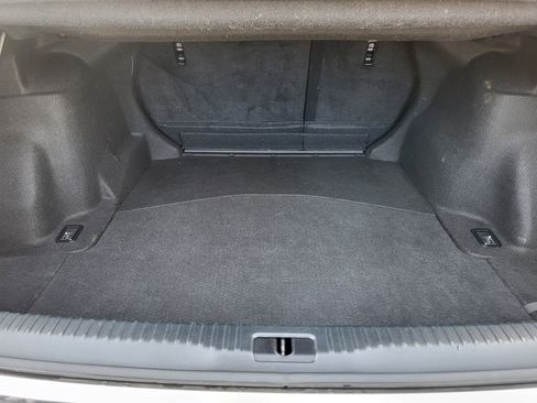 Used 2017 Lexus IS 300 AWD image 12