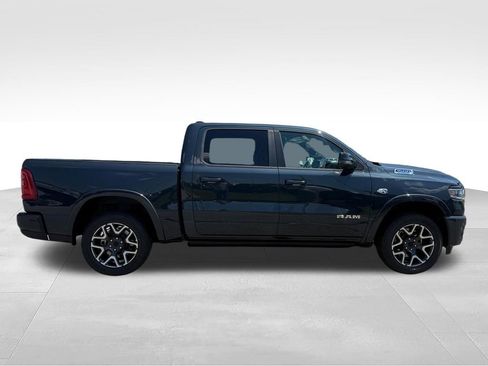 New 2026 RAM 1500 Laramie AWD/4WD image 7