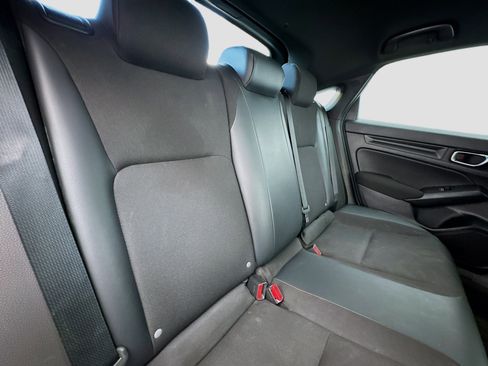 Used 2022 Honda Civic Sport image 17