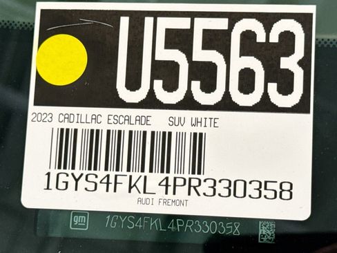 Used 2023 Cadillac Escalade Sport w/ Touring Package image 32