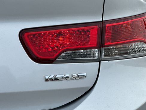 Used 2011 Kia Forte Koup EX image 23