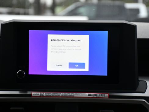 New 2025 Toyota Tacoma TRD Off-Road image 9