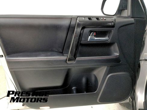 Used 2019 Toyota 4Runner TRD Off-Road Premium image 35