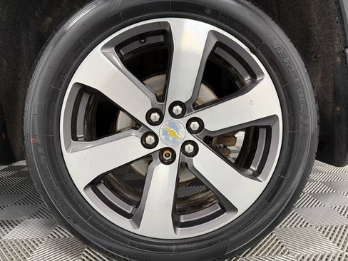 Used 2020 Chevrolet Traverse LT w/ Driver Confidence II Package image 35