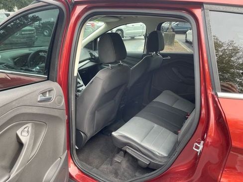 Used 2016 Ford Escape SE w/ Equipment Group 201A image 13