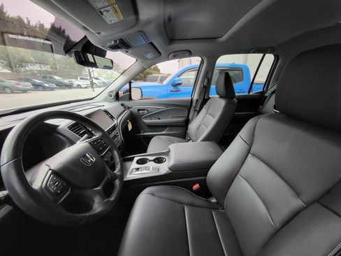 Used 2024 Honda Ridgeline RTL image 10