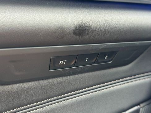 Used 2023 BMW M550i xDrive AWD/4WD image 18