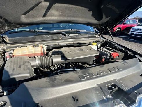 Used 2021 RAM 1500 Big Horn image 16