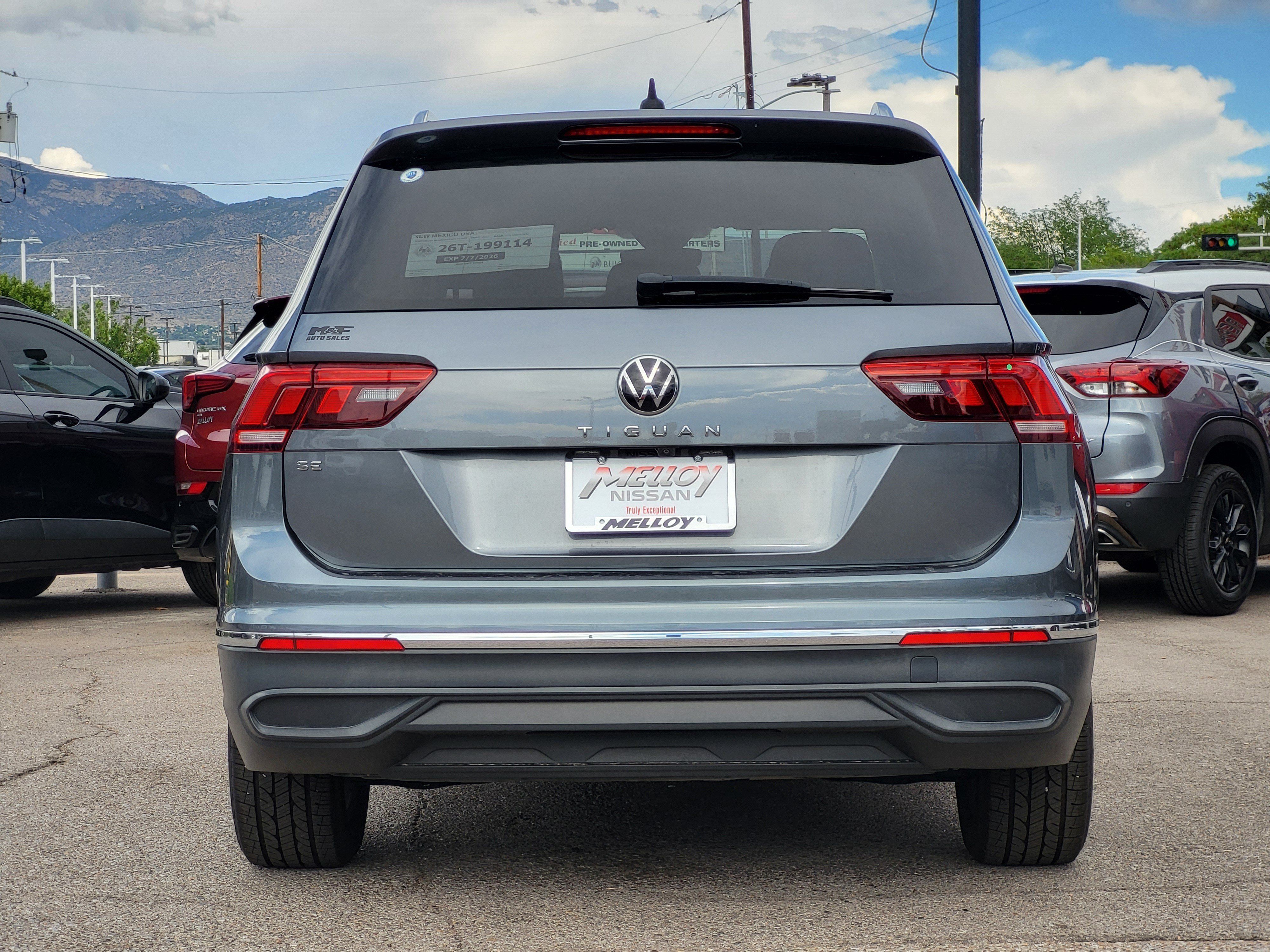 Used 2022 Volkswagen Tiguan SE FWD image 5