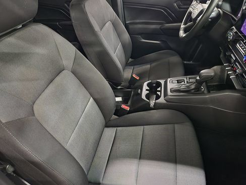 Used 2023 Chevrolet Colorado W/T w/ WT Convenience Package RWD image 31