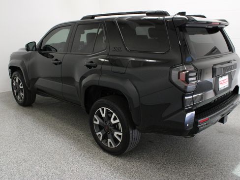 Used 2025 Toyota 4Runner TRD Sport Premium AWD/4WD image 9