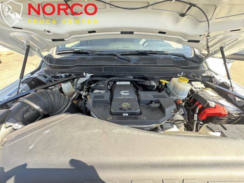 Used 2022 RAM 5500 Tradesman w/ Max Tow Package image 31