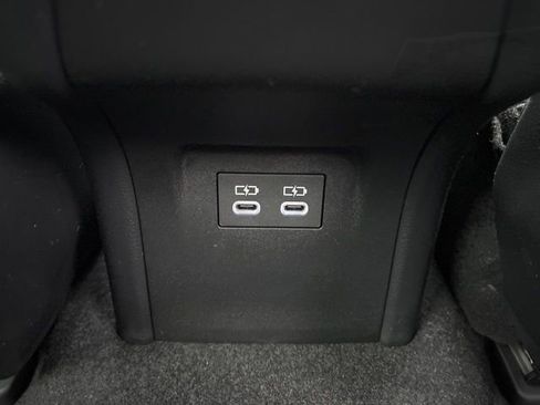 New 2026 Toyota Prius LE image 36