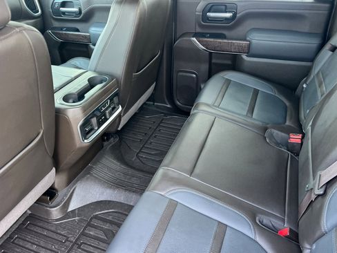 Used 2023 GMC Sierra 2500 Denali image 9