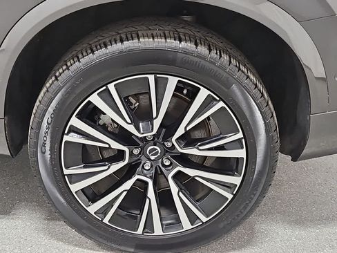 Used 2023 Volvo XC90 T8 Plus AWD/4WD image 13