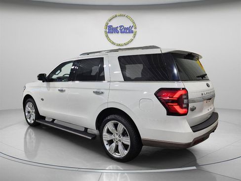 Used 2023 Ford Expedition King Ranch AWD/4WD image 3