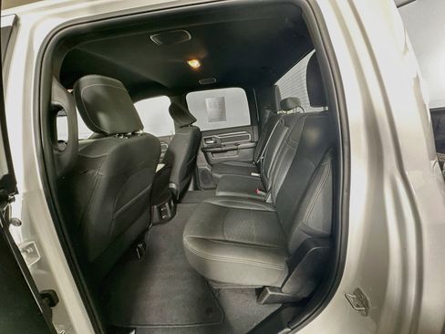 Used 2025 RAM 2500 Big Horn AWD/4WD image 26
