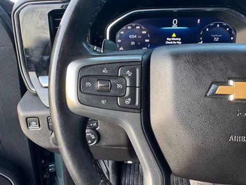 Used 2025 Chevrolet Silverado 1500 LT AWD/4WD image 13