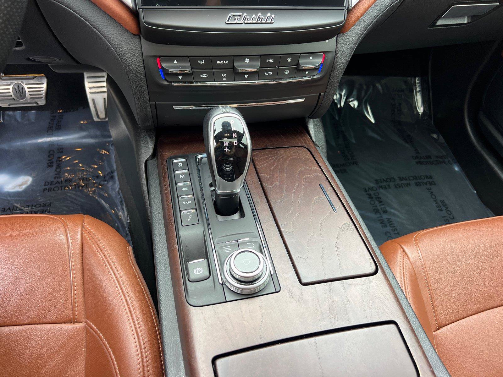 Used 2017 Maserati Ghibli S RWD image 30