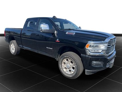Used 2024 RAM 2500 Laramie image 7