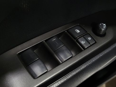 Used 2022 Toyota Camry SE image 27