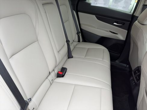 Used 2025 Nissan Murano SV w/ Cargo Package AWD/4WD image 23