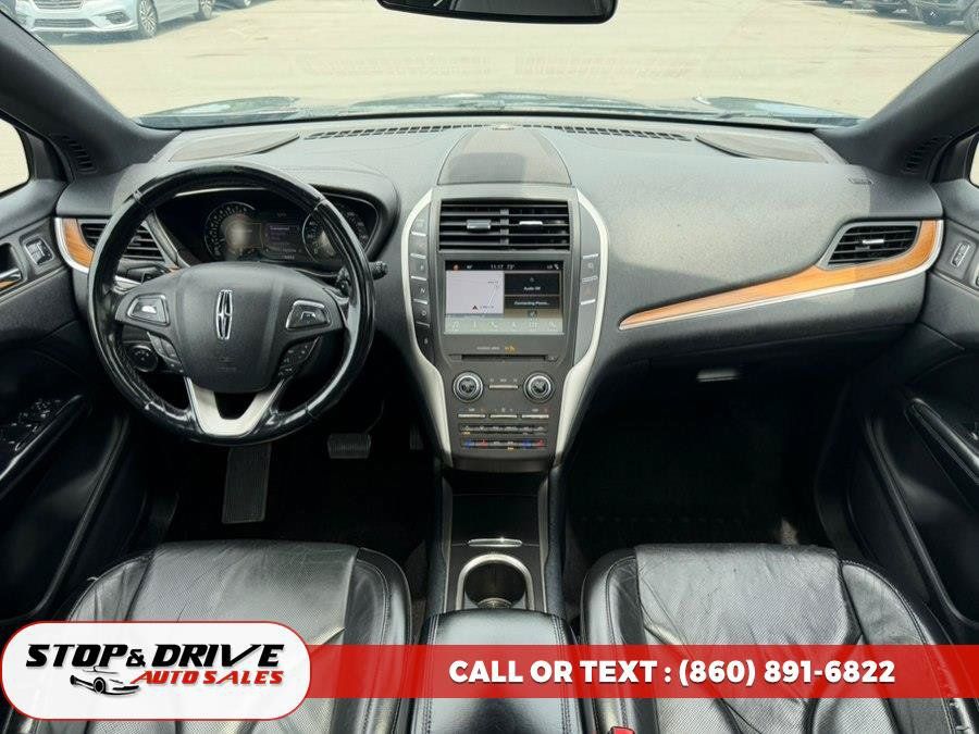 Used 2017 Lincoln MKC Reserve w/ Lincoln MKC Climate Package AWD/4WD image 10