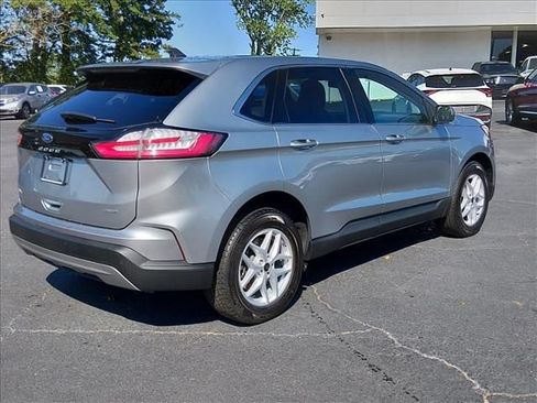 Certified 2023 Ford Edge SEL AWD/4WD image 4