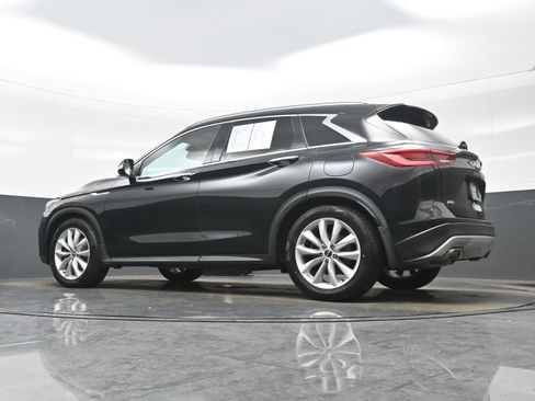 Used 2019 INFINITI QX50 Essential w/ Proactive Package image 30