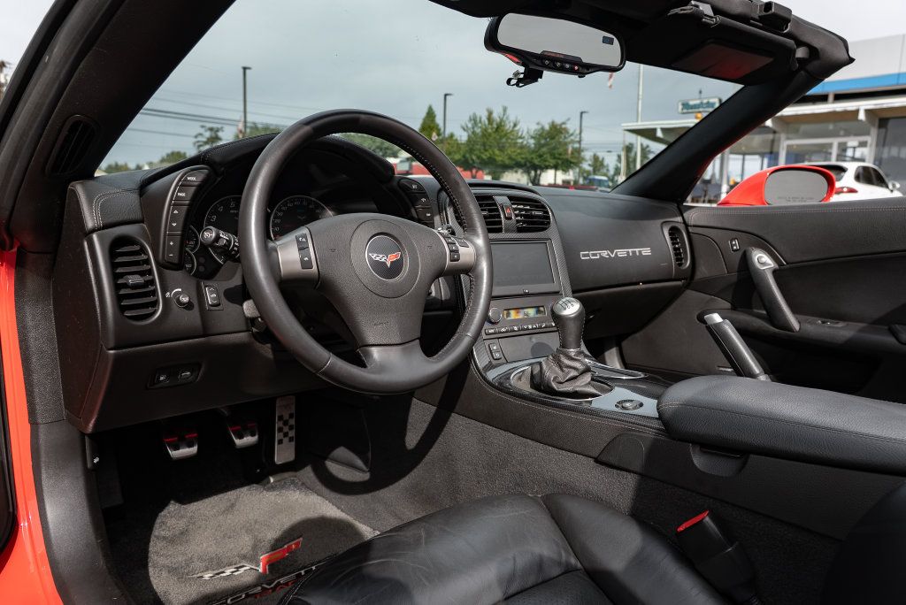 Used 2011 Chevrolet Corvette Grand Sport w/ Preferred Equipment Group RWD image 20
