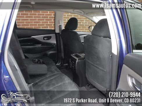 Used 2020 Nissan Murano SV AWD/4WD image 10
