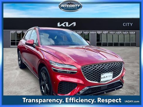 Used 2024 Genesis GV70 3.5T Sport w/ Sport Prestige Package image 1