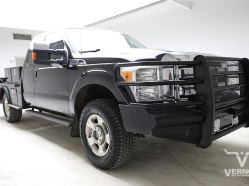 Used 2011 Ford F250 XLT w/ XLT Appearance Pkg image 7