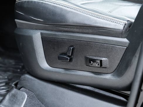 Used 2019 RAM 2500 Laramie AWD/4WD image 49
