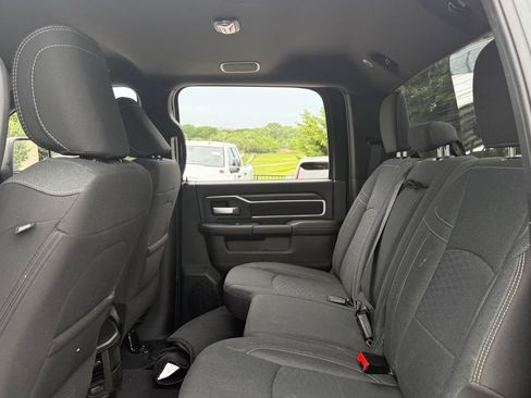 Used 2025 RAM 2500 Big Horn AWD/4WD image 14