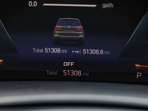 Used 2023 BMW X7 M60i w/ Executive Package AWD/4WD image 17