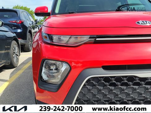 Used 2020 Kia Soul LX FWD image 8