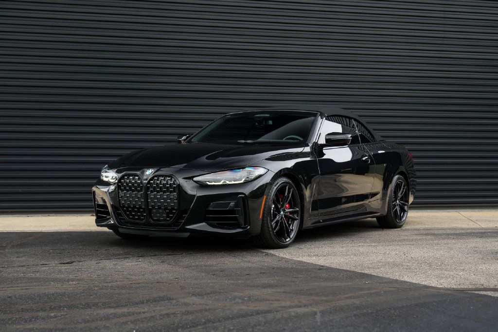 Used 2024 BMW M440i Convertible RWD image 1