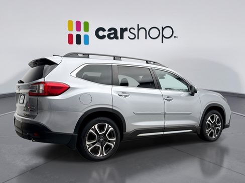 Used 2023 Subaru Ascent Limited w/ Technology Package AWD/4WD image 5