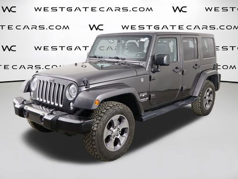 Used 2017 Jeep Wrangler Unlimited Sahara w/ Max Tow Package image 1