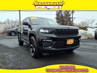 Certified 2023 Jeep Grand Cherokee Limited w/ Black Appearance Package