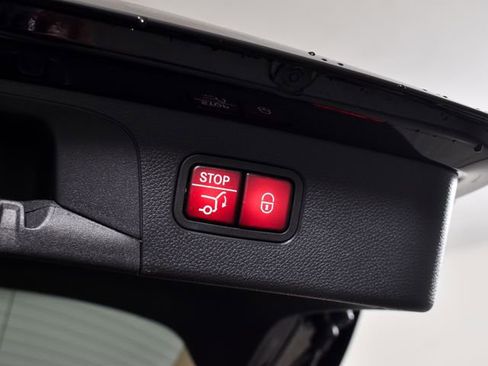 Certified 2022 Mercedes-Benz GLC 300 image 38