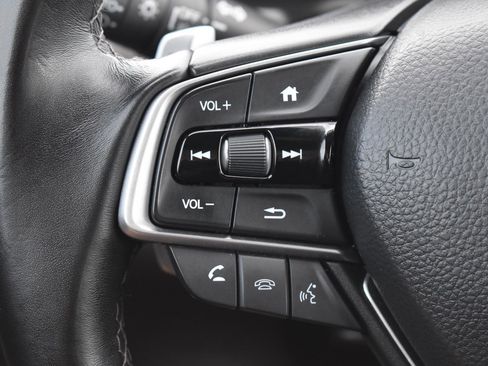 Used 2021 Honda Accord Sport image 6