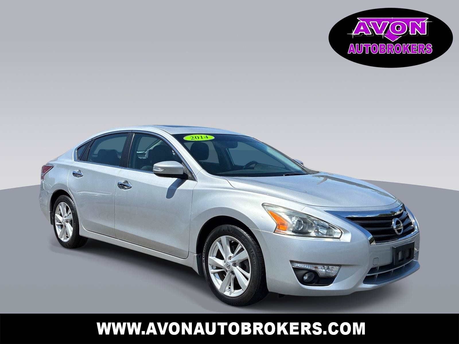 Used 2014 Nissan Altima 2.5 SV w/ Convenience Package FWD image 1